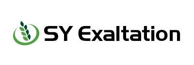 Logo SY Exaltation cu frunză verde și text negru pe fundal alb